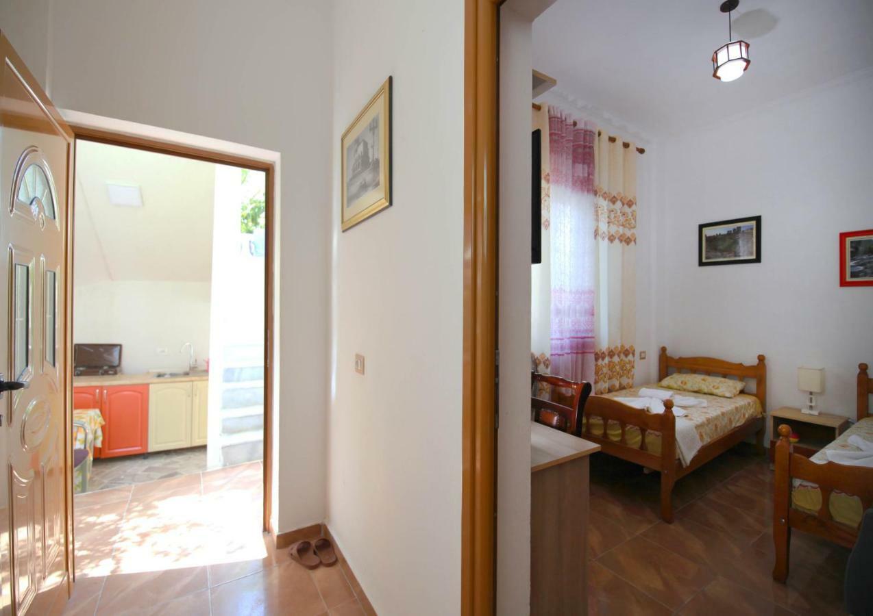 My Home Guest House-Apartment Durres Ngoại thất bức ảnh